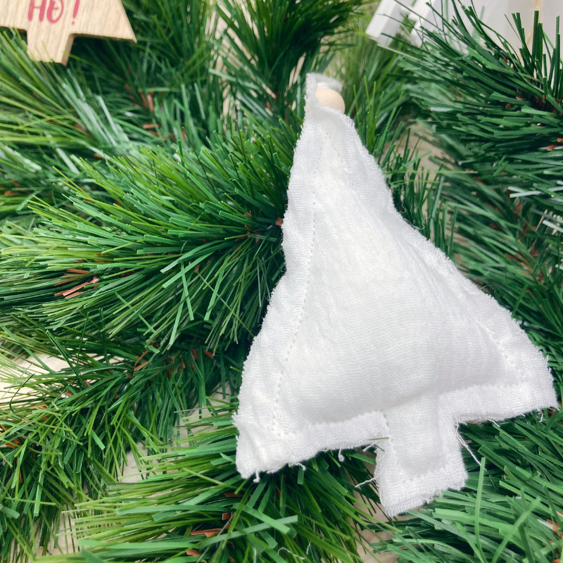 Décoration de Noël personnalisée - Sapin blanc