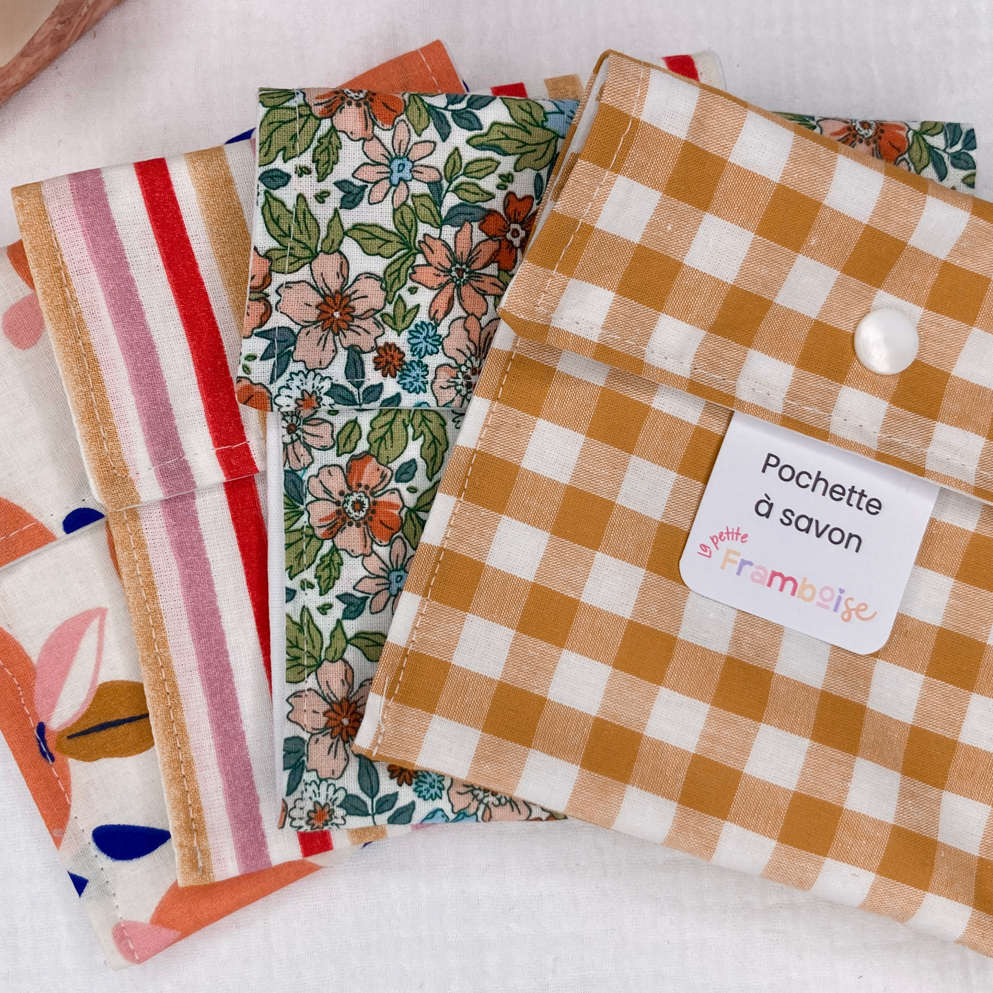 Pochette à Savon Imperméable – Rayé: jaune/rouge/rose