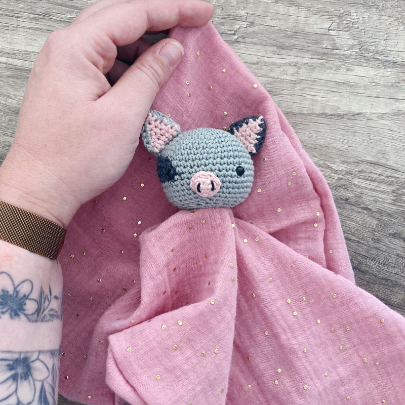 Doudou Cochon - Gaze de coton Rose thé à pois dorés