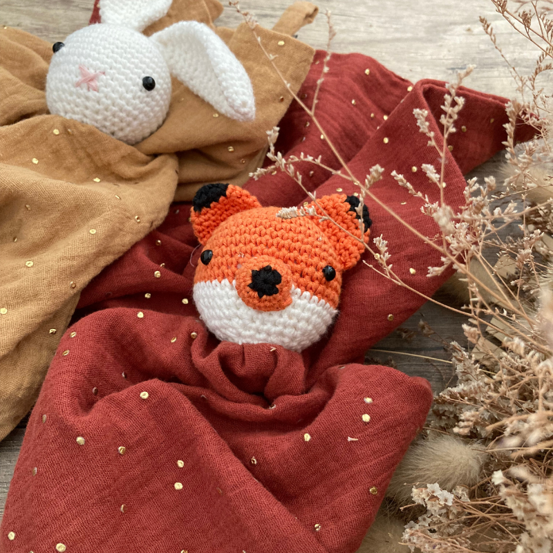 Doudou Lapin - Gaze de coton Camel à pois dorés