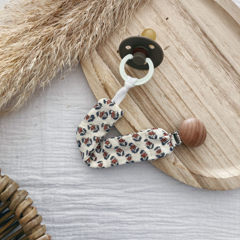 Attache tétine - Gaze de coton Écrue fleur tomette