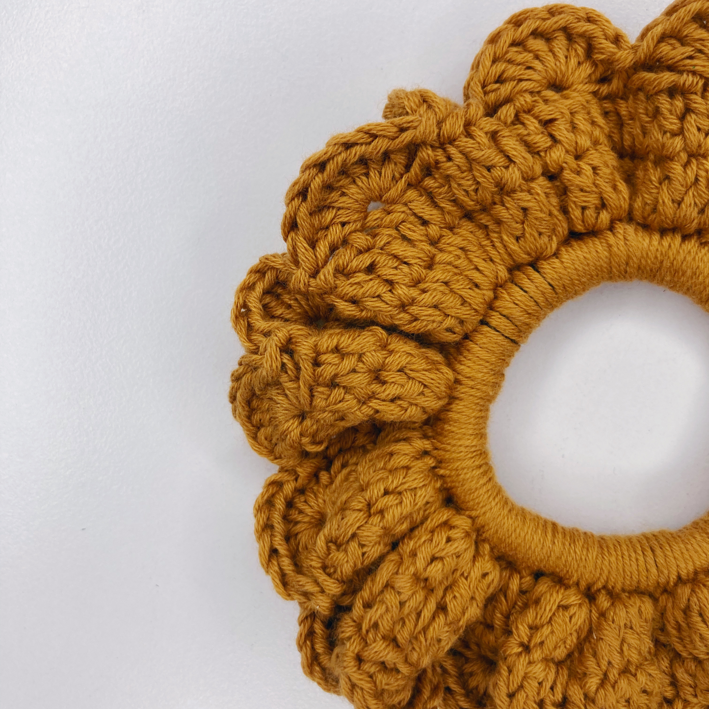 Chouchou Crochet - Jaune moutarde