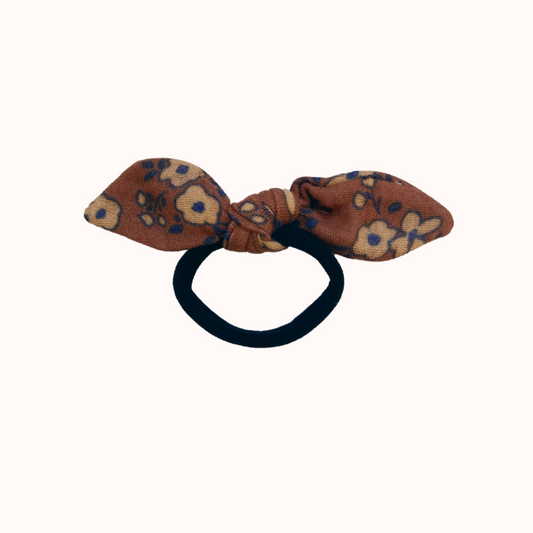 Petit Élastique - Marron à fleur beige