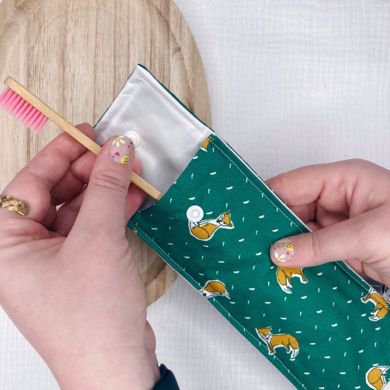 Pochette à Brosse à Dents Imperméable - Vert à renard - La Petite Framboise