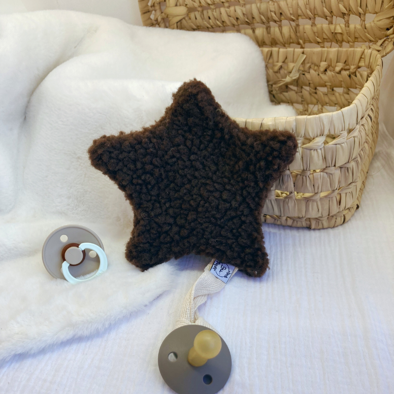 Attache tétine - Étoile Marron