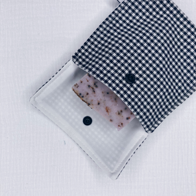 Pochette à Savon Imperméable – Vichy noir - La Petite Framboise