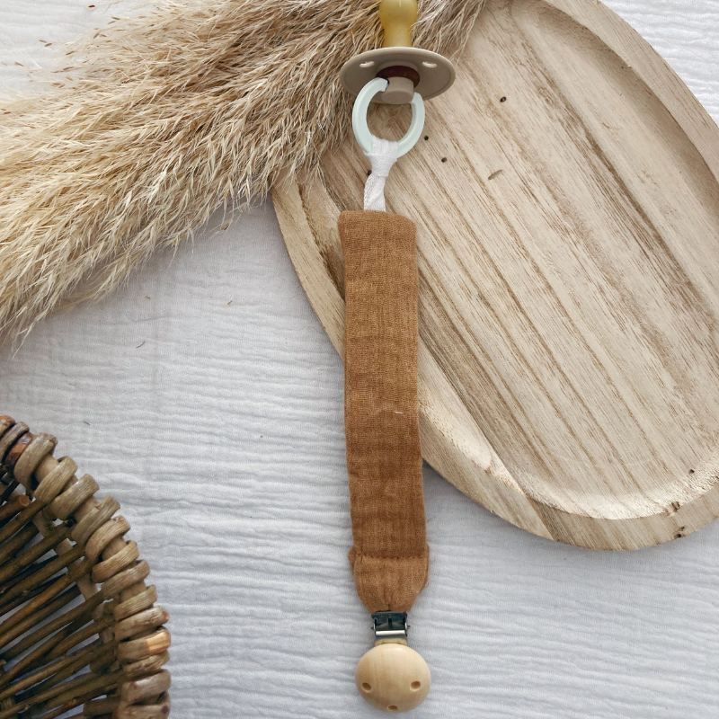 Attache tétine - Gaze de coton Camel - La Petite Framboise