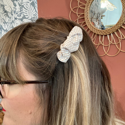 Pince Scrunchy - Satin feuillage rose - La Petite Framboise