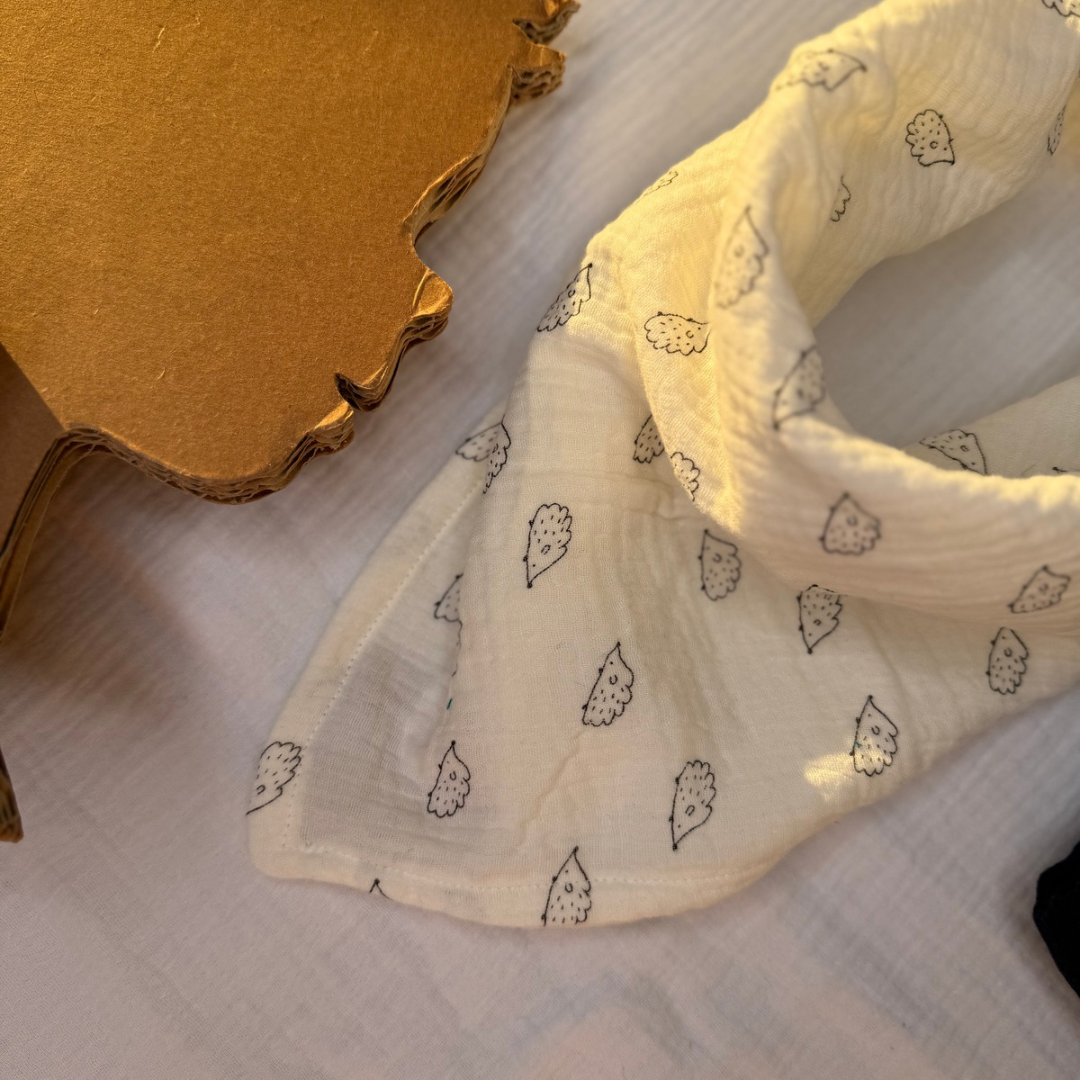 Bandana / Foulard enfant – Ecrue Hérissons